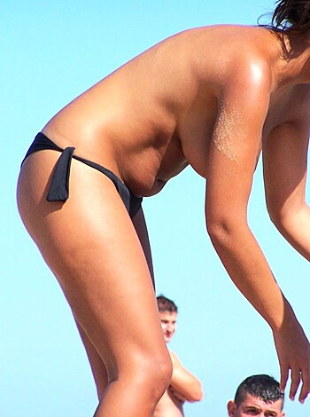 Nudist Beach 51 - Photo 29
