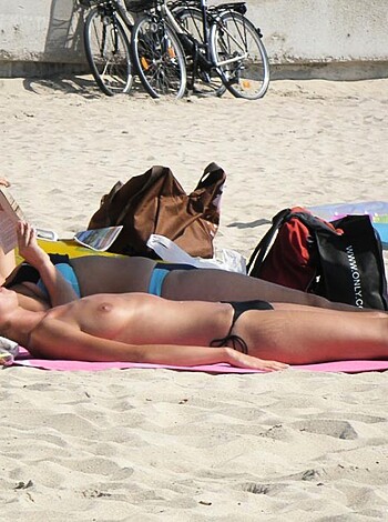 Nudist Beach 46 - Photo 58