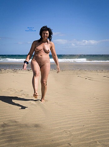 Nudist Beach 01 - Photo 24