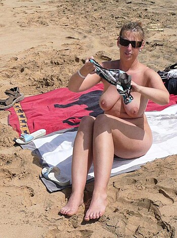 Nudist Beach 36 - Photo 30