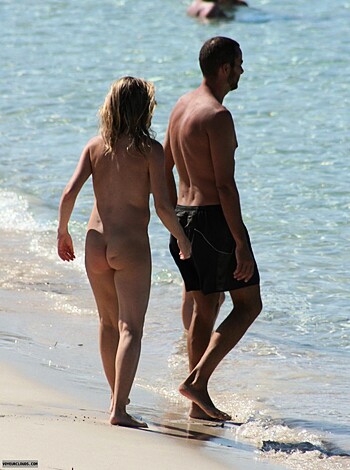 Nudist Beach 15 - Photo 28