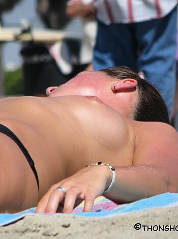 Topless Girls on the Beach - 069 - Part 2 - Photo 30