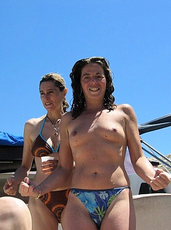 Sunny Nudist Beach Pictures Of Cute Girls - Photo 22