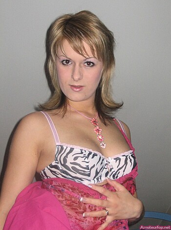 Horny Blonde Wife Private Pics - Photo 11