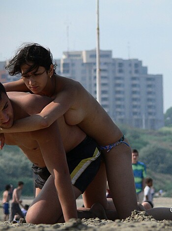 Topless Girls on the Beach - 197 - Photo 10