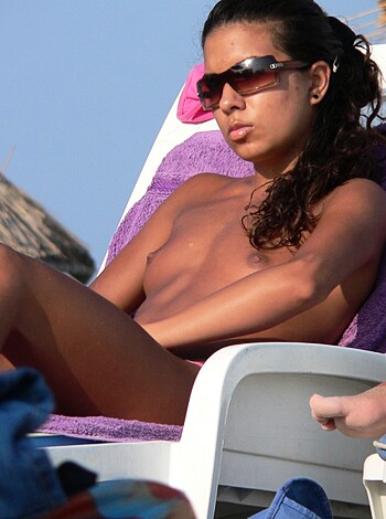 Topless Girls on the Beach - 012 - Part 2 - Photo 7