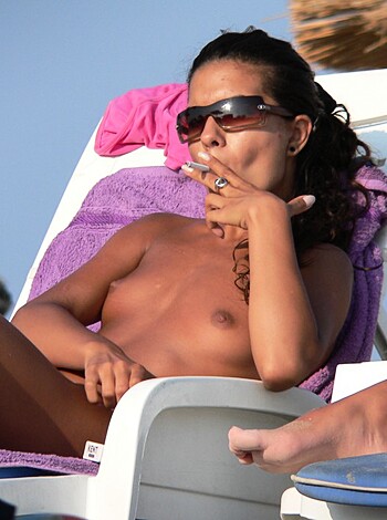 Topless Girls on the Beach - 012 - Part 2 - Photo 12