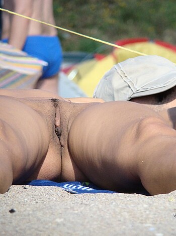 Nude Girls on the Beach - 357 - Photo 34