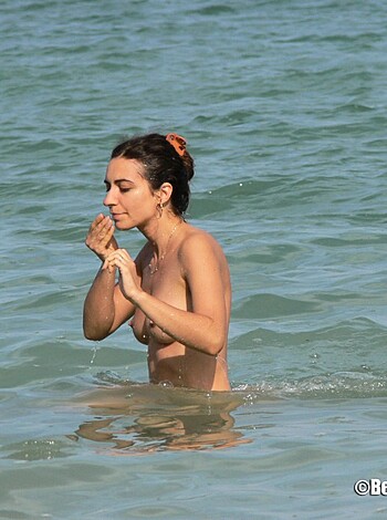 Nude Girls on the Beach - 288 - Part 1 - Photo 27