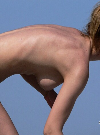 Topless Girls on the Beach - 225 - Photo 58