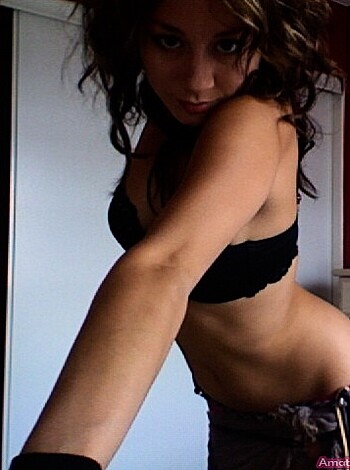 Sweet Asian Teen With Genital Piercing - Photo 20