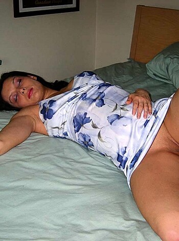 Drunk amp passed out sluts - Photo 36