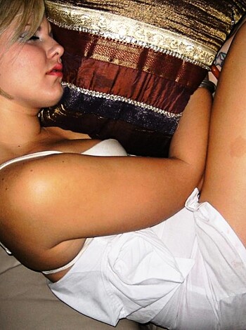 Drunk amp passed out sluts - Photo 95