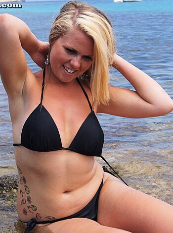 Beach - Emma 1 - Photo 17