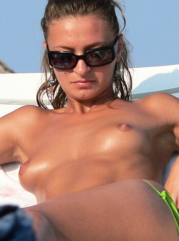Topless Girls on the Beach - 012 - Part 1 - Photo 13
