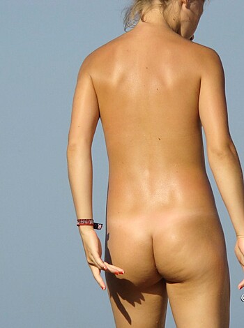 Nude Girls on the Beach - 327 - Photo 48