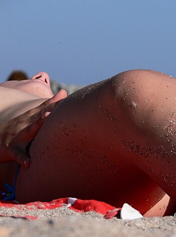 Topless Girls on the Beach - 287 - Photo 23