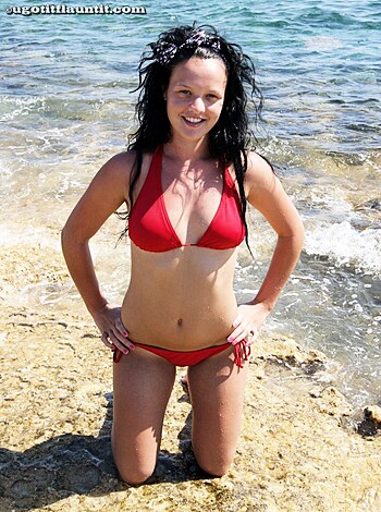 Beach - Laura and friends 3 - Photo 25