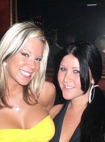 19 YO Teens From Hamburg Are So Horny - Photo 12