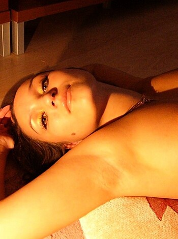 Hot Russian amateur posing with her lesbo friends - Photo 72
