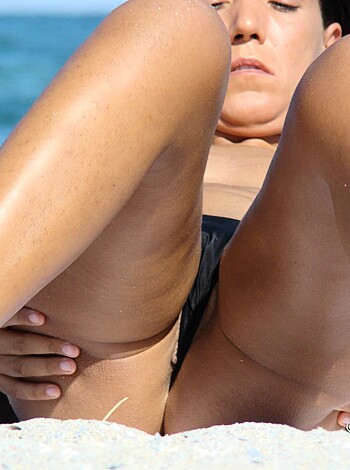 Topless Girls on the Beach - 063 - Part 2 - Photo 20