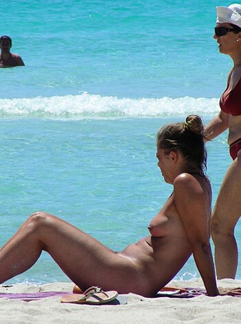 110922 - Lifes A Beach - Photo 21