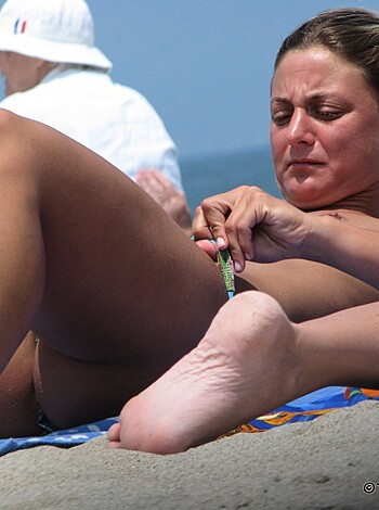 Topless Girls on the Beach - 224 - Small Tits - Photo 10