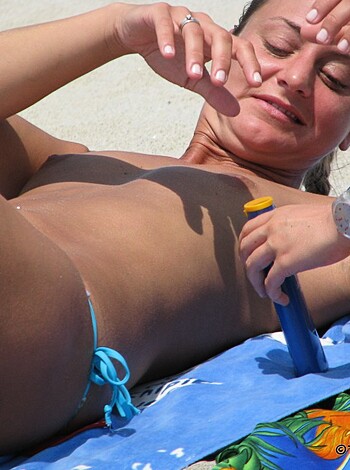Topless Girls on the Beach - 224 - Small Tits - Photo 19