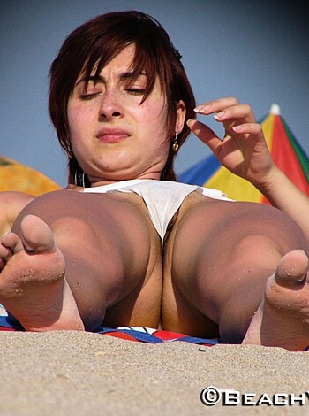 Topless Girls on the Beach -  006 - Photo 11