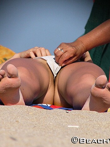 Topless Girls on the Beach -  006 - Photo 12
