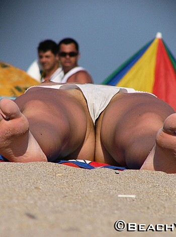 Topless Girls on the Beach -  006 - Photo 13