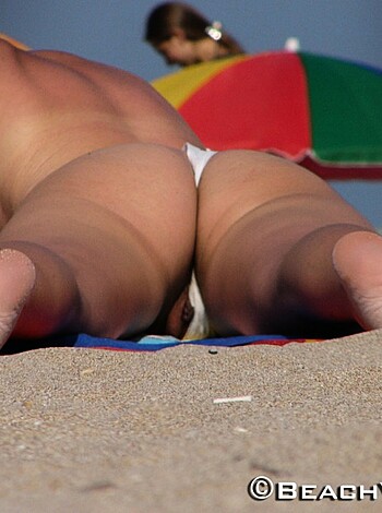 Topless Girls on the Beach -  006 - Photo 44