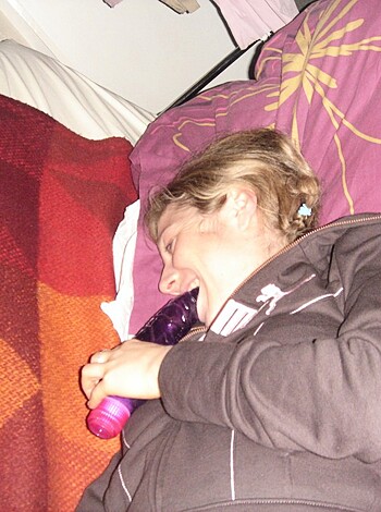 Teen Girl Has  Fun With Her Vibrator - Photo 37