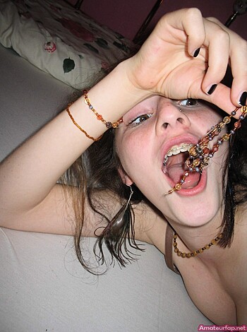 "Check out this hot bitch with her matching beaded jewelry."