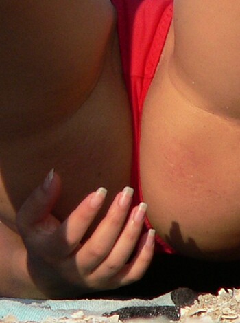  Topless Girls on the Beach - 118 - Photo 26