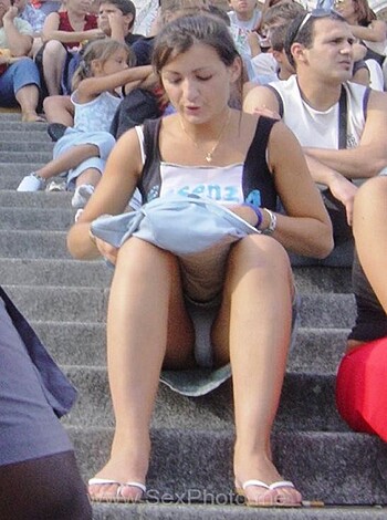 Upskirt Pics - Photo 41
