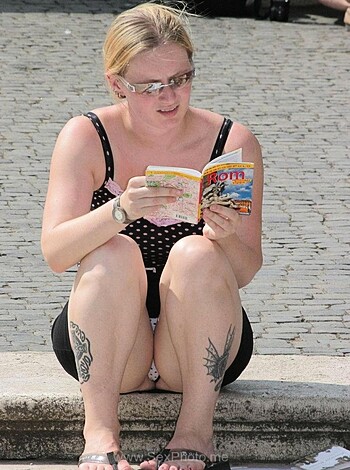 Upskirt Pics - Photo 75