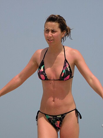 Topless Girls on the Beach - 113 - Photo 28