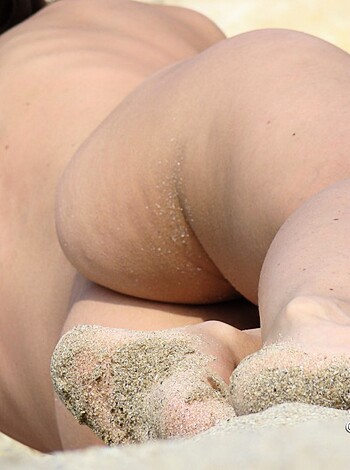 Nude Girls on the Beach - 136 - Part 1 - Photo 5