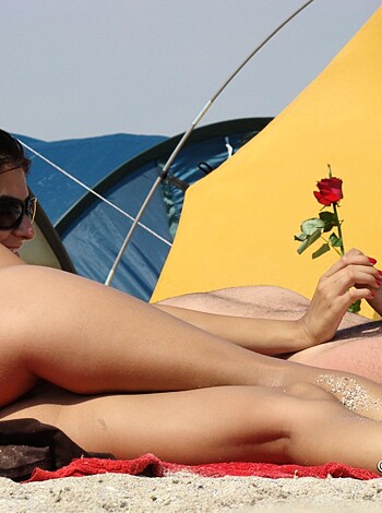 Nude Girls on the Beach - 375 - Part 2 - Photo 32