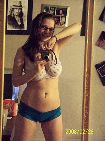 ASSorted Solo or in-action mostly teens - Photo 82