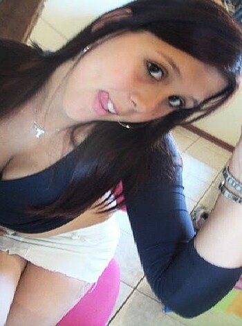 ASSorted Solo or in-action mostly teens - Photo 467