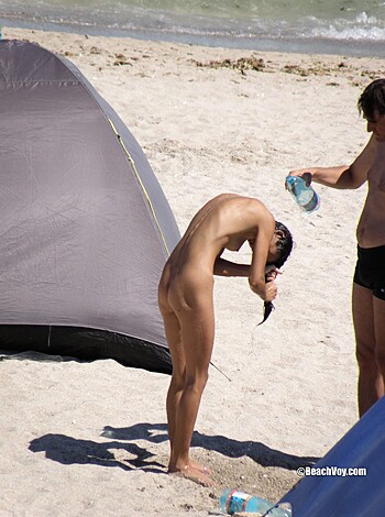 Nude Girls on the Beach - 100 - Photo 16