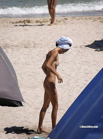 Nude Girls on the Beach - 100 - Photo 28