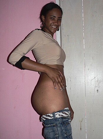 Ebony slut exposed - Photo 16