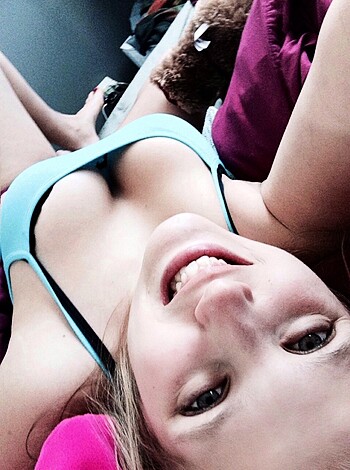 bonne grosse pute - Photo 2