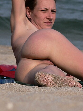  Nude Girls on the Beach - 330 - Part 1  - Photo 20