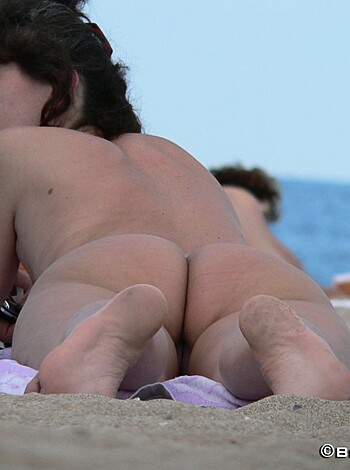 Nude Girls on the Beach - 324 - Photo 34