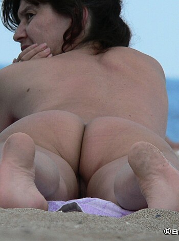 Nude Girls on the Beach - 324 - Photo 33