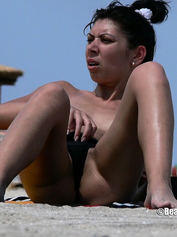Topless Girls on the Beach - 227 - Photo 36